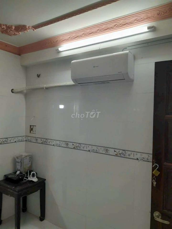 Phòng trọ cho thuê đường thành thái 16m2, sạch đẹp thoáng mát p14q10.