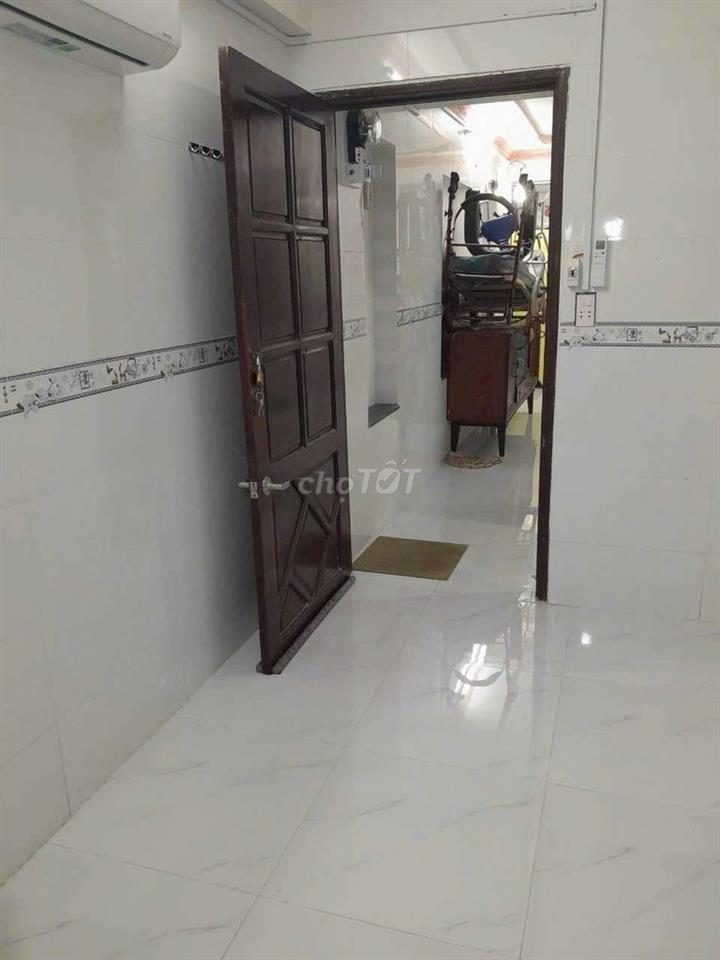Phòng trọ cho thuê đường thành thái 16m2, sạch đẹp thoáng mát p14q10.