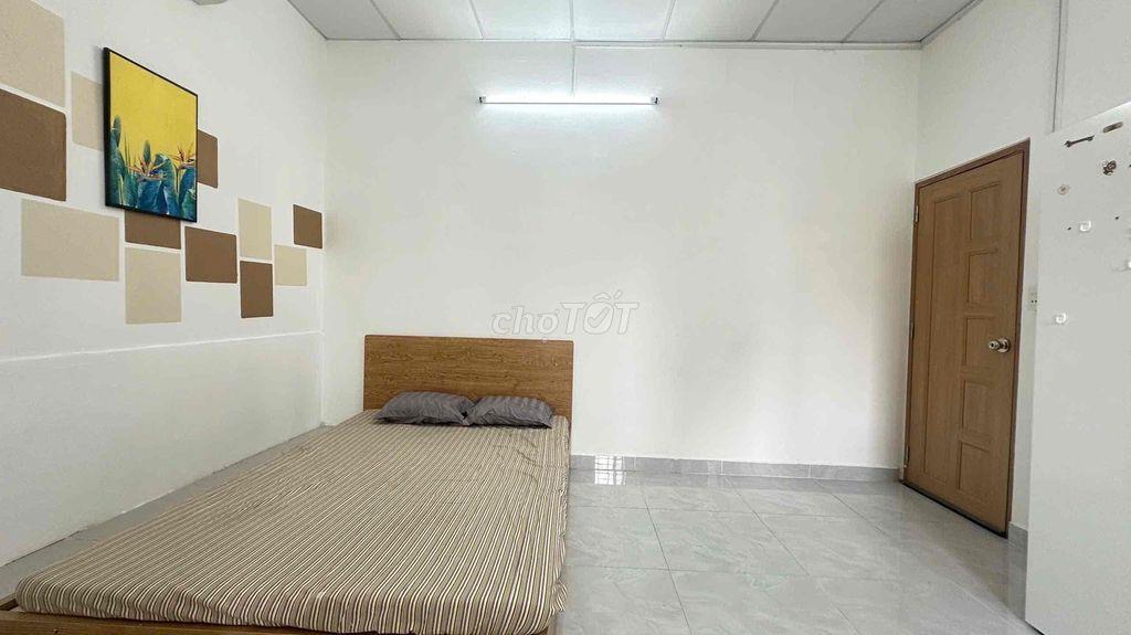 CHO THUÊ PHÒNG LÝ THƯỜNG KIỆT Q10 FULL NỘI THẤT GẦN BÁCH KHOA, Y DƯỢC