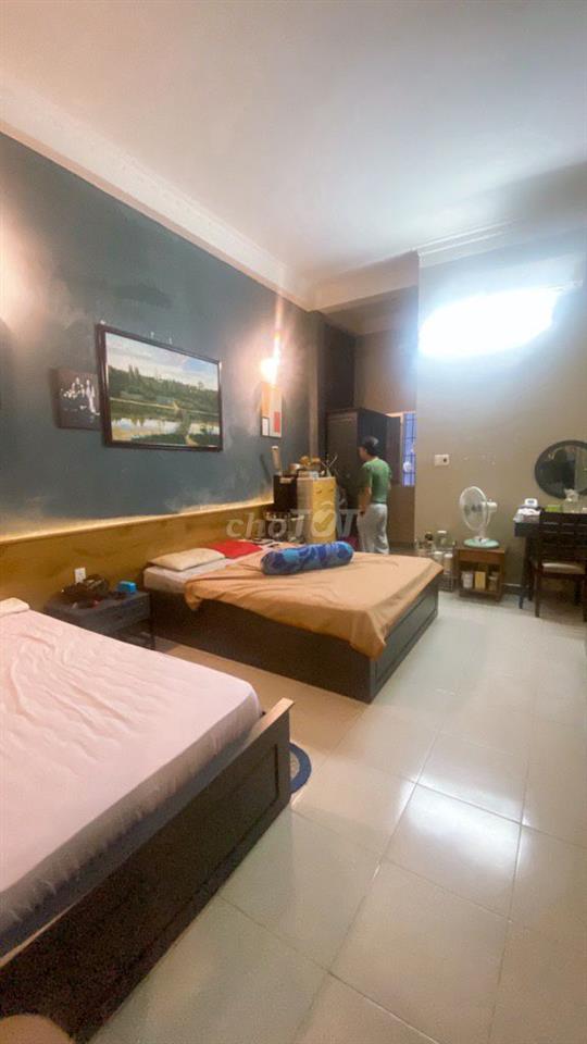 cho nữ thuê phòng full nội thất giá chỉ 4tr300 triệu ngay TT Quận 10