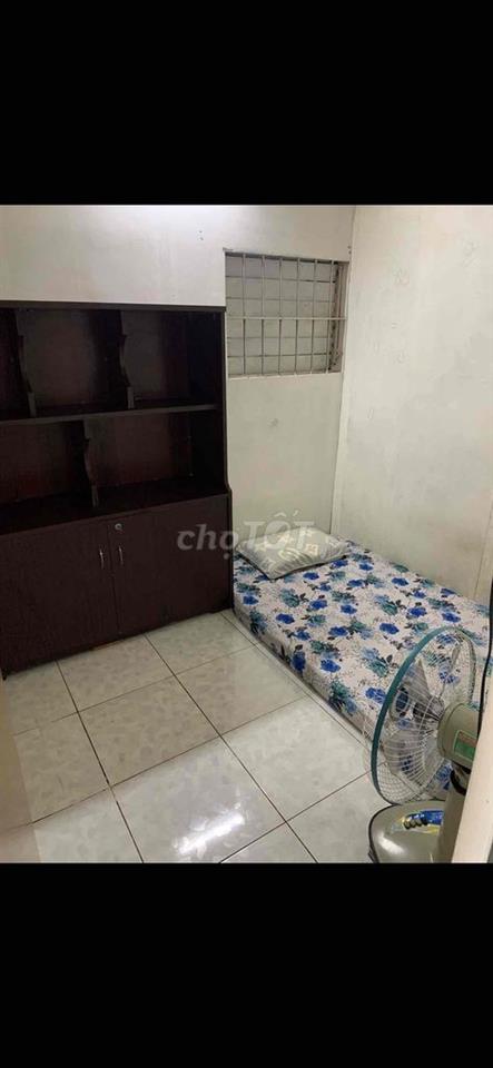 CHO THUÊ PHÒNG TRỌ QUẬN 10 NGAY KHU CHỢ ẨM THỰC HỒ THỊ KỶ