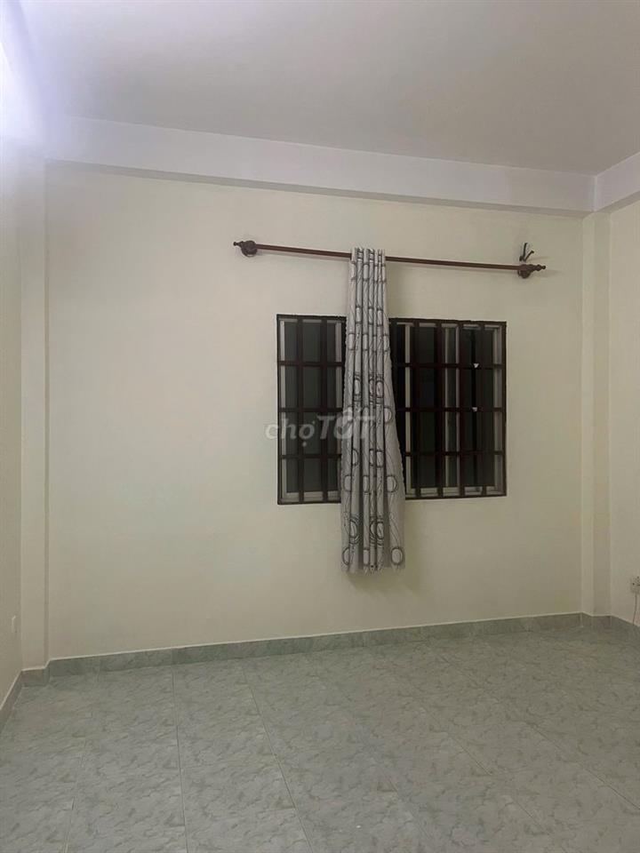 PHÒNG TRỌ QUẬN 10 - TOILET RIÊNG