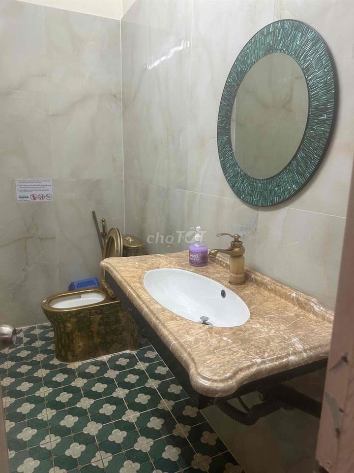 nhà khu an ninh thoáng sach