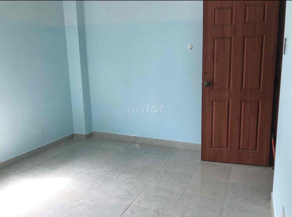 3tr Phòng trống, không nội thât