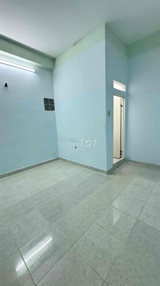 2tr3 Phòng trống đường Đồng Nai