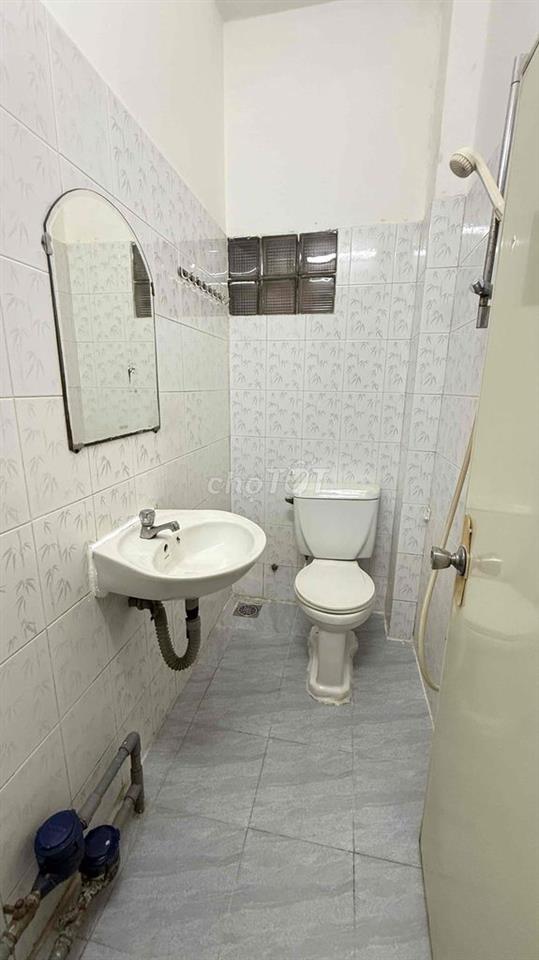 2tr3 Phòng trống đường Đồng Nai