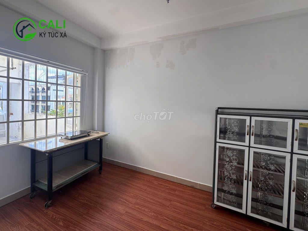 KTX Mới 100% Cư xá Bắc Hải Q.10 - 1Tr4 Bao Trọn Gói, Cọc 500K