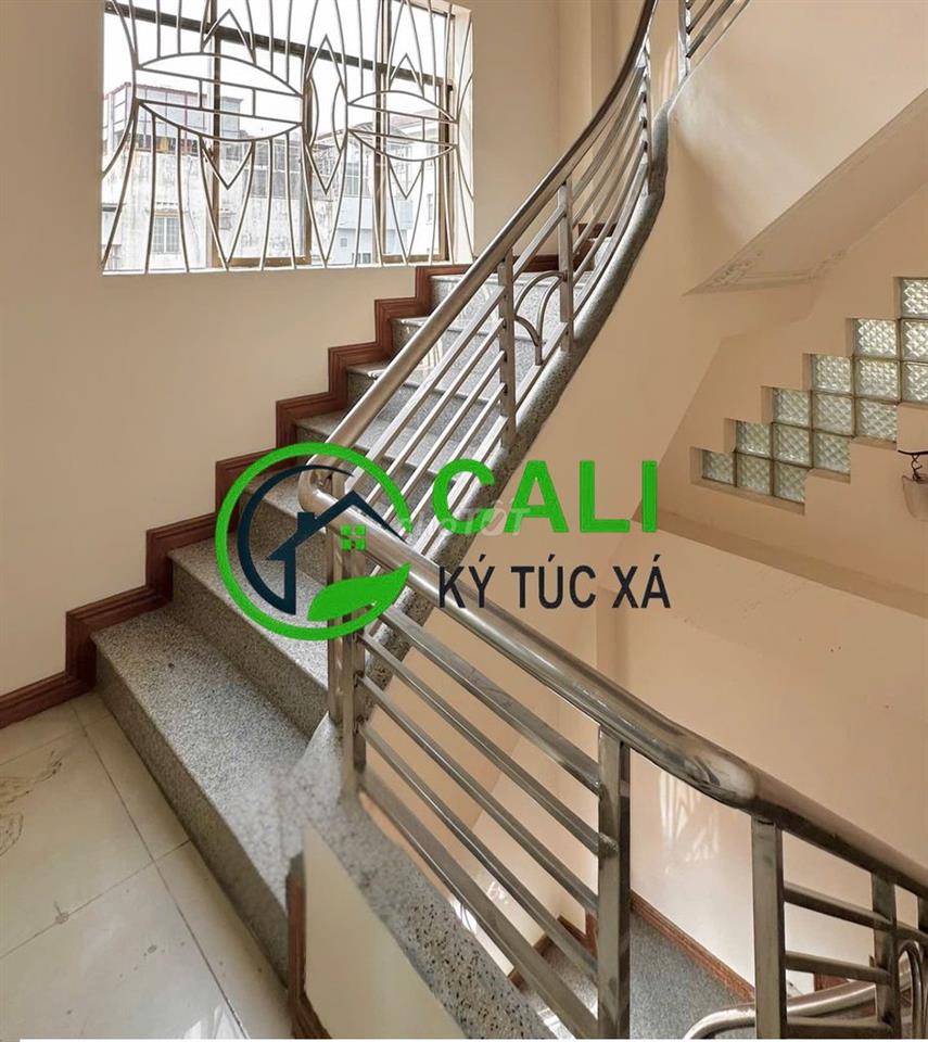 KTX Giá Rẻ Q11 - 1.1Tr Trọn Gói - Máy Lạnh 24/7 - Cho Shipper, NLĐ