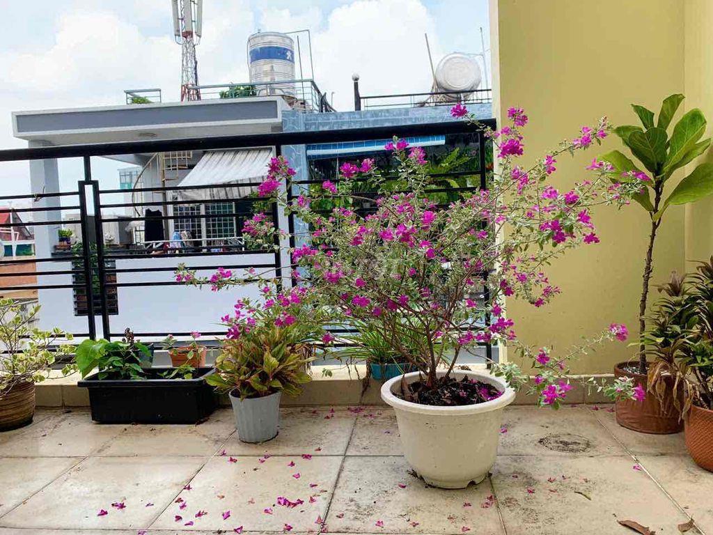 CẦN TÌM NỮ NV VĂN PHÒNG Ở GHÉP QUẬN 10 - CÓ CỬA SỔ - VIEW BAN C