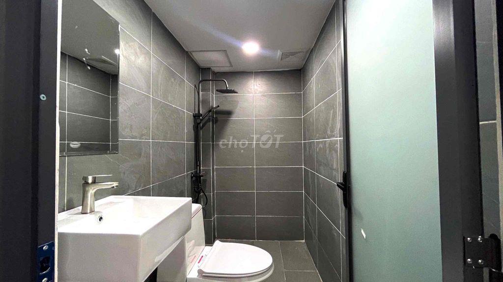 Studio tách bếp full nội thất ban công ngay đường 3/2