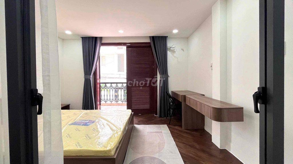 Studio tách bếp full nội thất ban công ngay đường 3/2