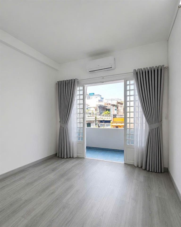 Cho thuê phòng  bancol đẹp quận q11