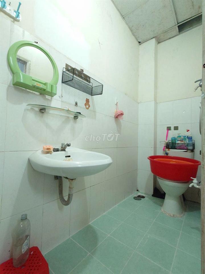 Cho thuê phòng máy lạnh quận 11