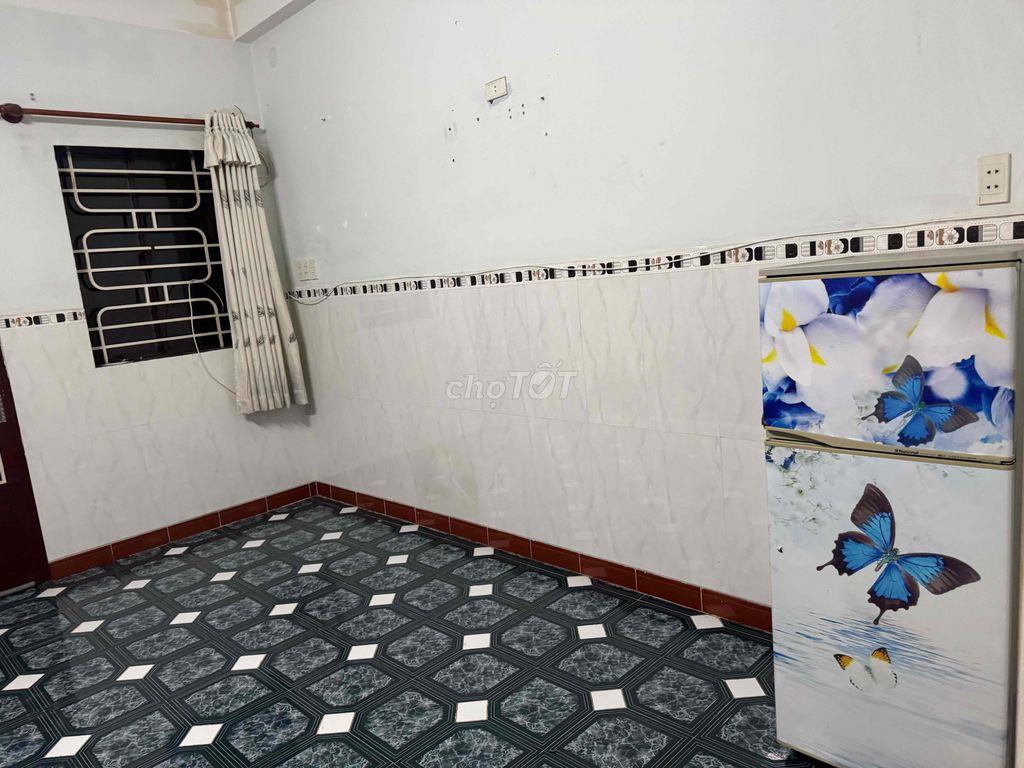 cho thuê nguyên tầng 1, 40 mét vuông, Hoà Hưng Quận 10