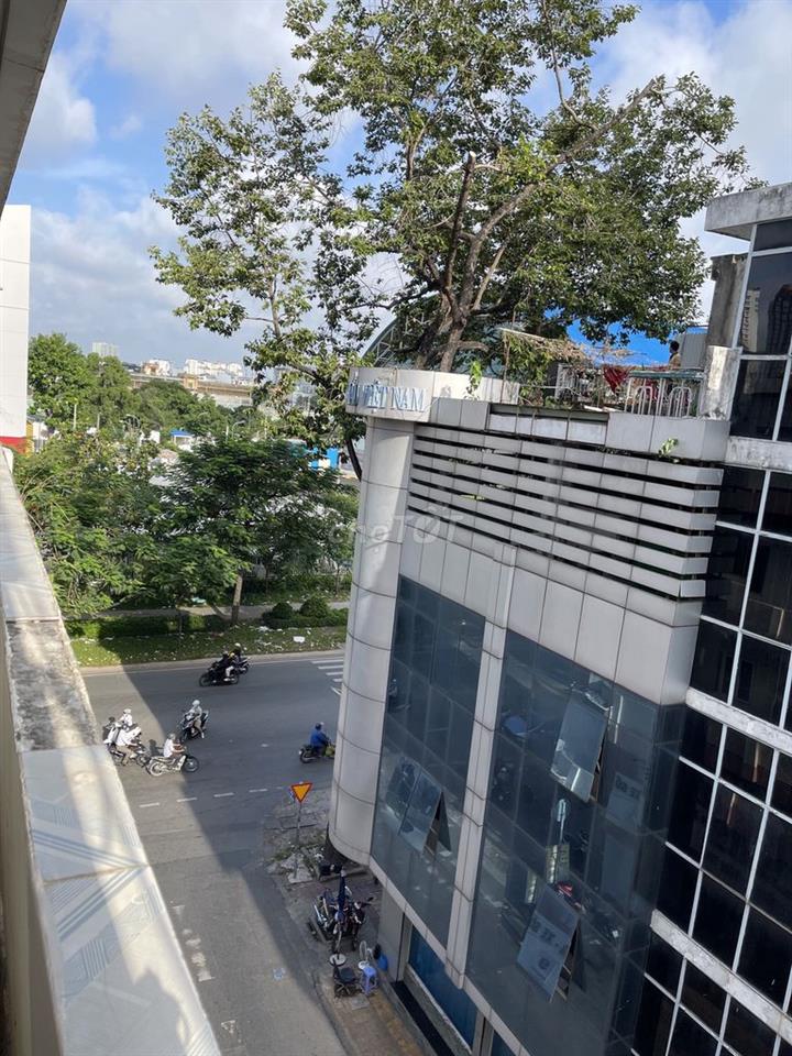 Cho thuê phòng trọ siêu rộng có sân cực rộng