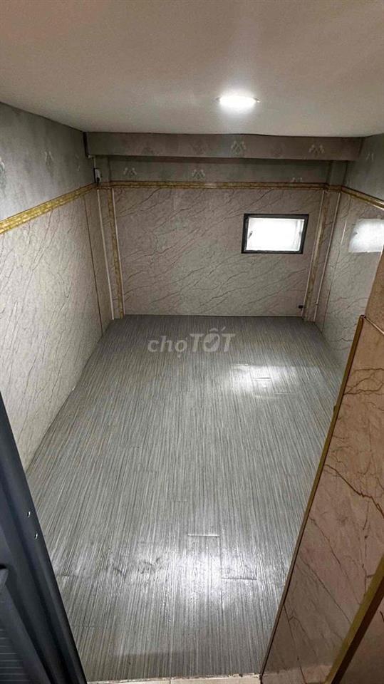 Nhà hẻm trung tâm Quận 6 cần bán