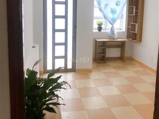 Phòng trọ full nội thất quận 10, gần UEH, Bách Khoa, Văn Hiến