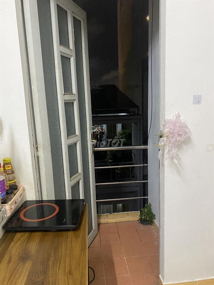 Phòng trọ full nội thất quận 10, gần UEH, Bách Khoa, Văn Hiến
