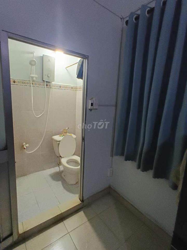 Phòng ghép nam máy lạnh giá rẻ