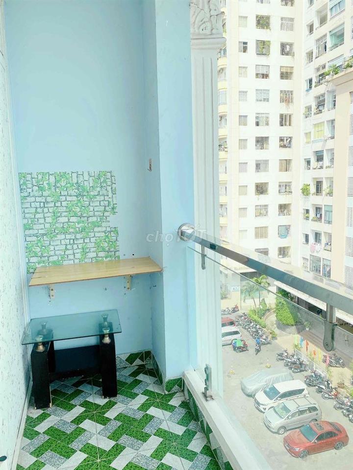 CHỦ NHÀ CHO THUÊ PHÒNG SƯ VẠN HẠNH QUẬN 10 - 2 BAN CÔNG- FULL NỘI THÂT
