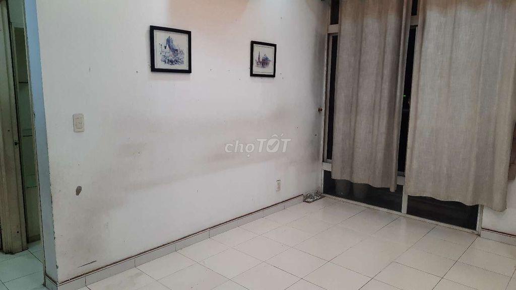 Căn hộ Thuận Việt view đẹp 62m2, 2PN, 1 WC, Q11, HCM