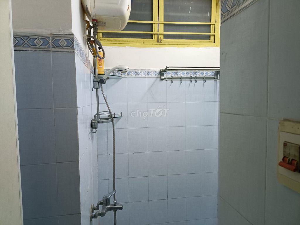 BÁN CĂN HỘ CHUNG CƯ PHÚ THỌ  – 65M² 2PN 2WC TẶNG TOÀN BỘ NỘI THẤT