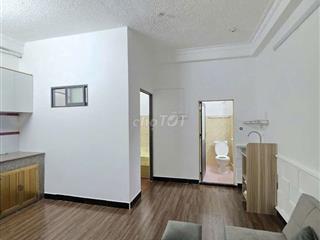 Căn Hộ Tầng Trệt Full Nội Thất - 345/47 Âu Cơ - Sát Bên ĐH Văn Hiến