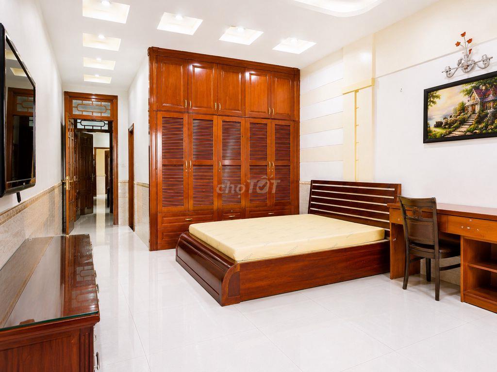 CĂN HỘ 40m² tại Âu Cơ  Bếp riêng, ban công, bồn tắm nằm massage