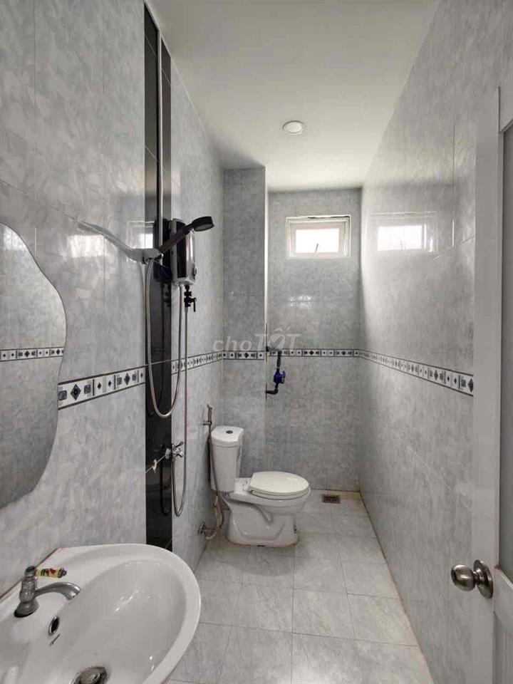 CHO THUÊ CĂN HỘ 2PN, FULL NỘI THẤT, PHÒNG ĐẸP, Ở NGAY