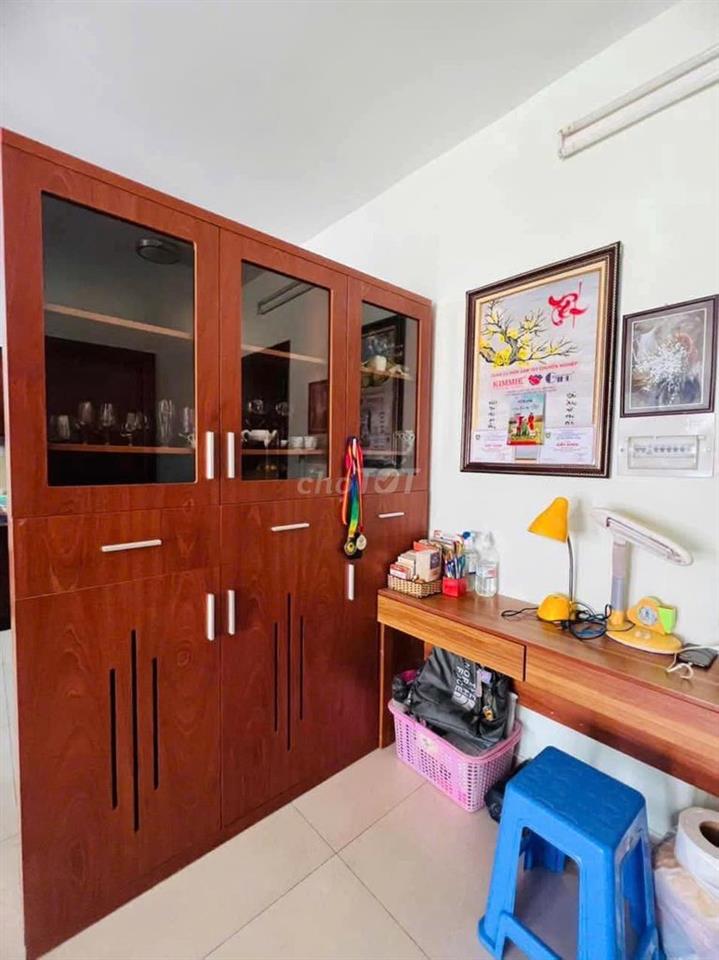 Cho thuê chung cư Phú Thọ  - 90m2, 3PN, Full nội thất giá 14tr/tháng