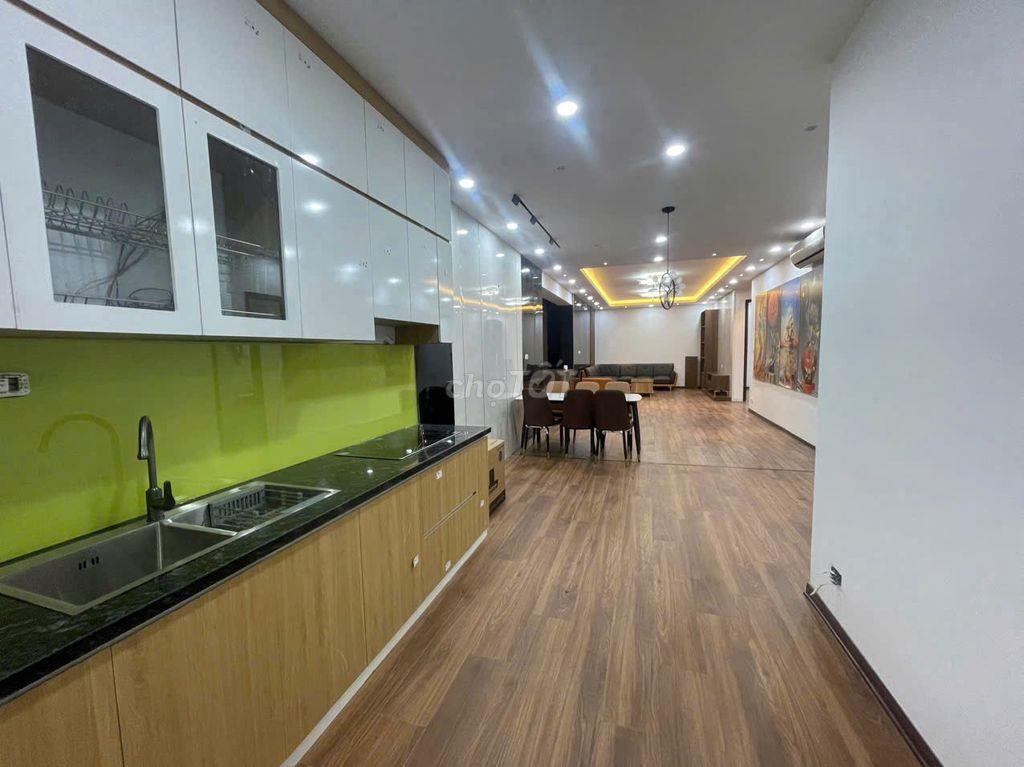 Cho thuê chung cư Hoa Sen, Lạc Long Quân- 3Pn, sẵn NT, giá 14tr/th