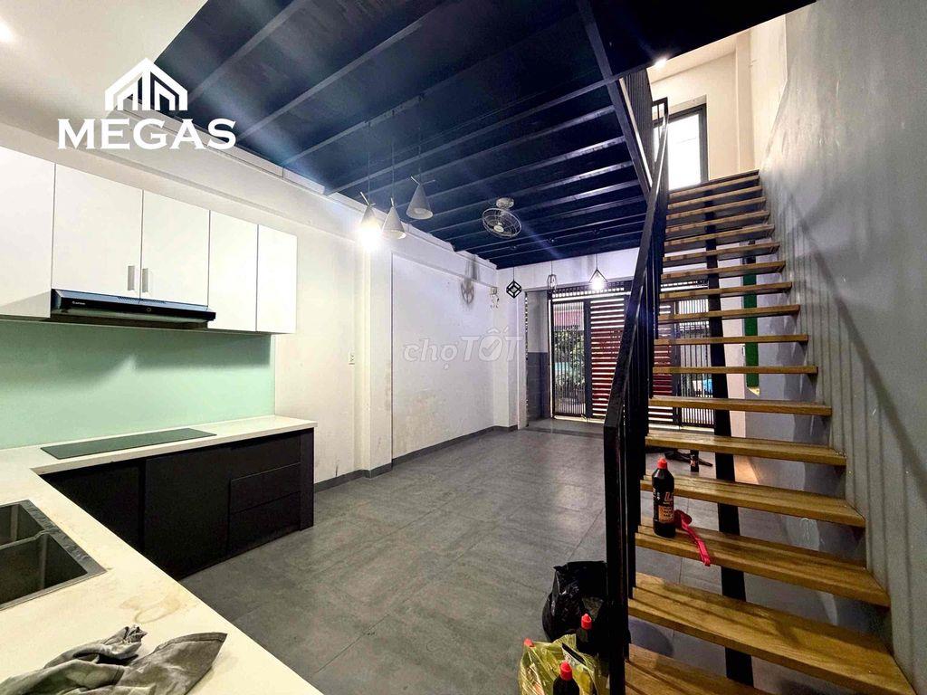Mặt Bằng Kinh Doanh có thể ở được siêu rộng rãi 🏡
