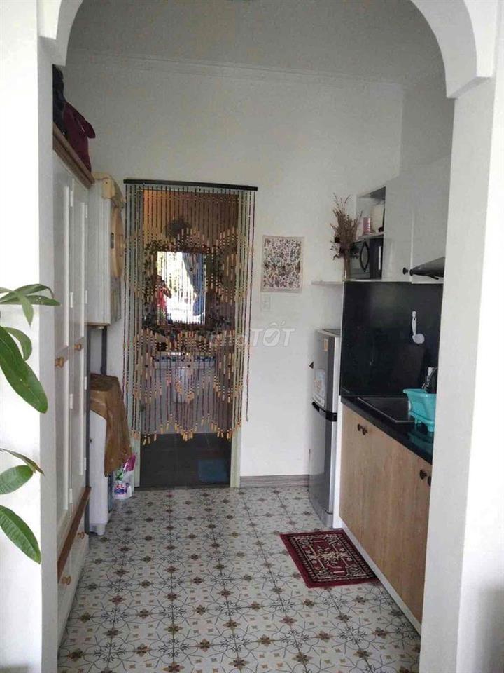 CHO THUÊ CĂN HỘ BAN CÔNG STYLE SIÊU THƠ Ở TRẦN HƯNG ĐẠO QUẬN 1 GIÁ RẺ