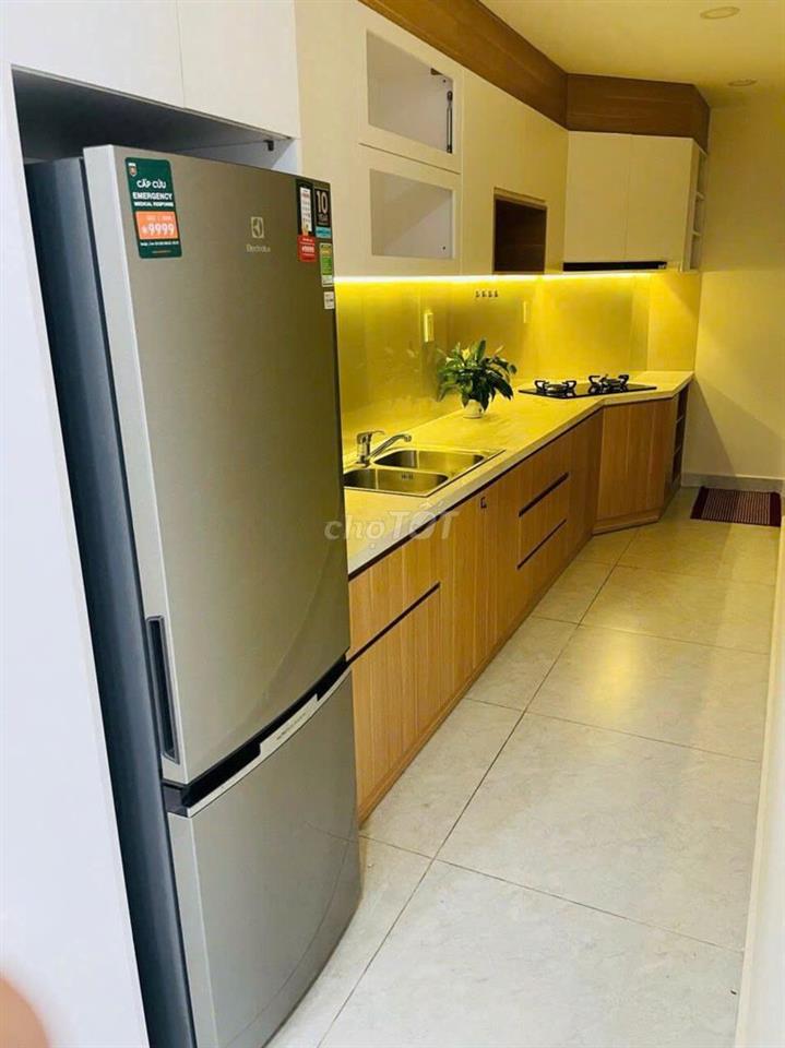 Chung cư Hoa Sen- gần Đầm sen căn 73m2, 2p ngủ- Nội thất-11tr/tháng