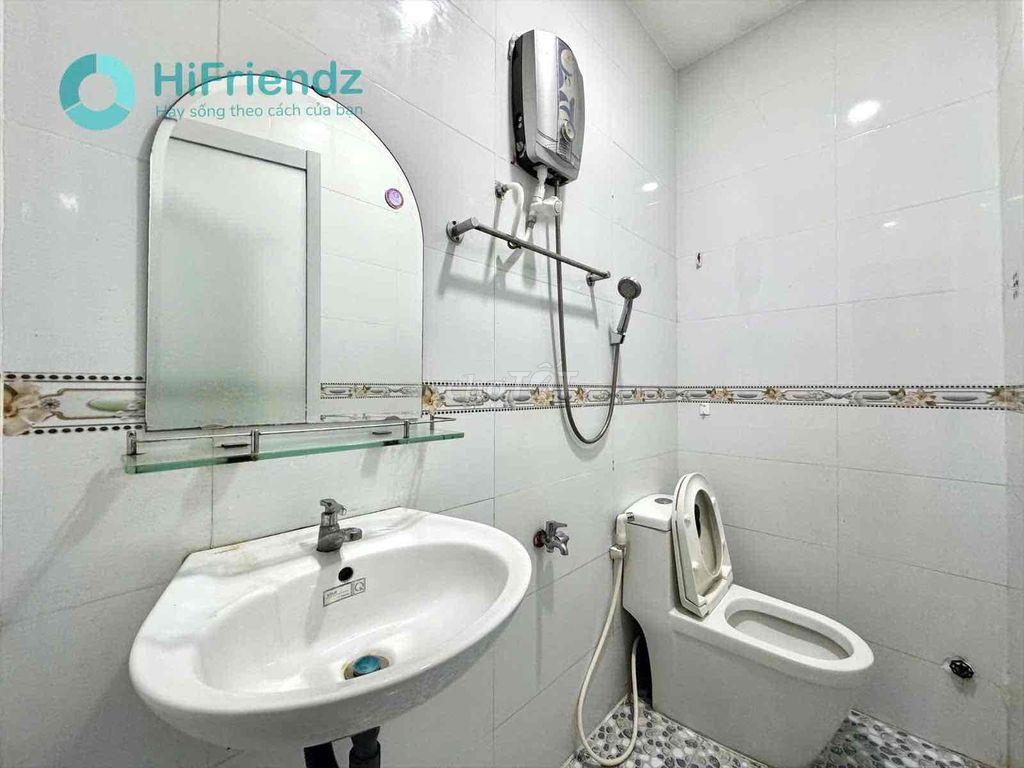 STUDIO BAN CÔNG FULL NỘI THẤT SÁT BÊN CẦU CHỮ Y
