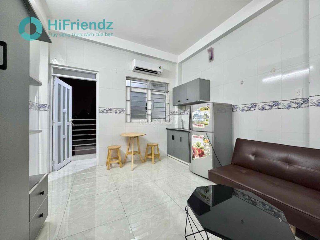 STUDIO BAN CÔNG FULL NỘI THẤT SÁT BÊN CẦU CHỮ Y