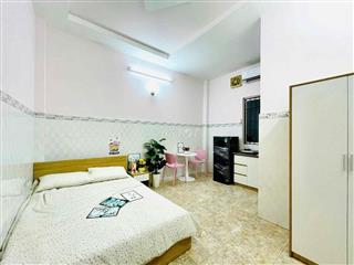 STUDIO FULL NỘI THẤT CÓ CỬA SỔ TRỜI THOÁNG