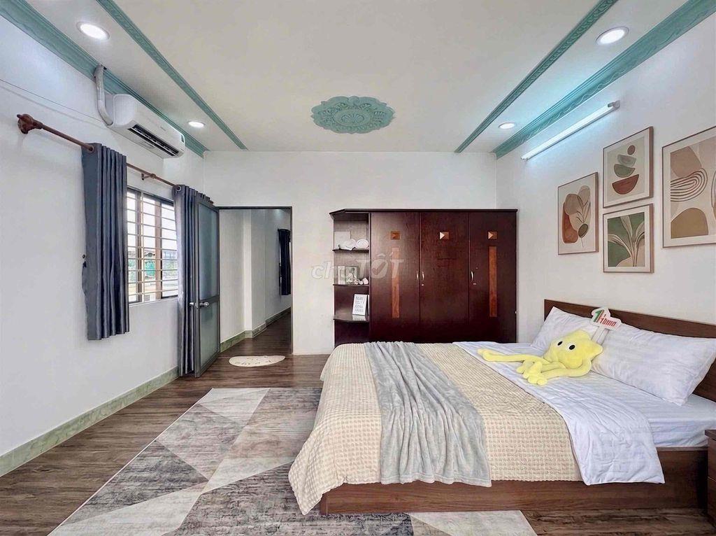 Căn hộ 1 phòng ngủ 1 phòng khách rộng ngay trung tâm quận 11