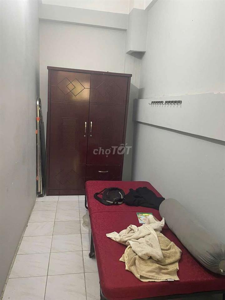 Cho thuê CHCC Bình Thới, P8, Q11/ Lầu 1 Lô C, nhà 17 Lãnh Binh Thăng