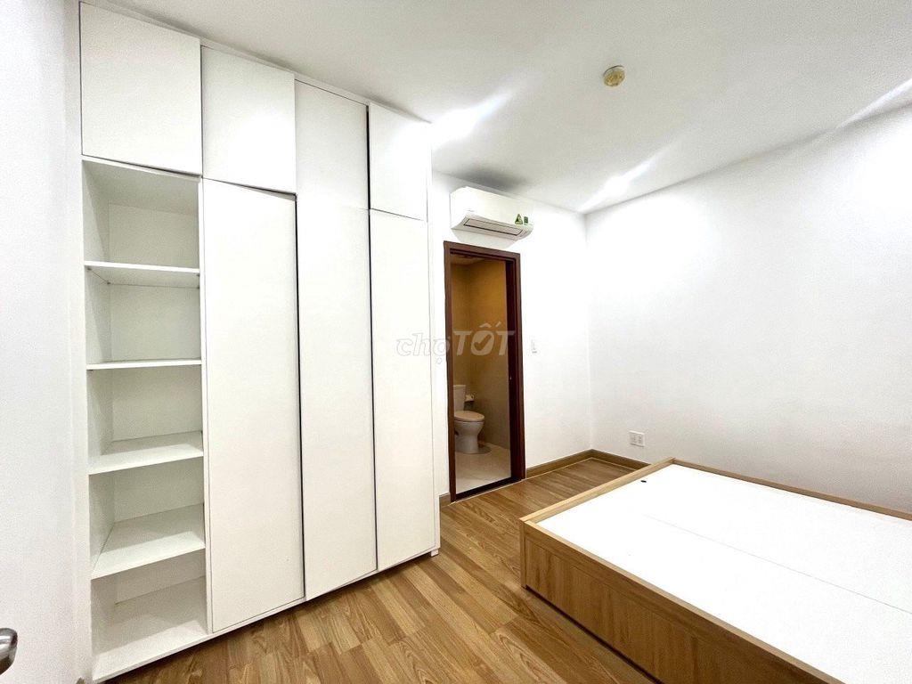 Chung cư Hoa Sen. Lạc Long Quân giá 15tr căn 3p ngủ sẵn nội thất