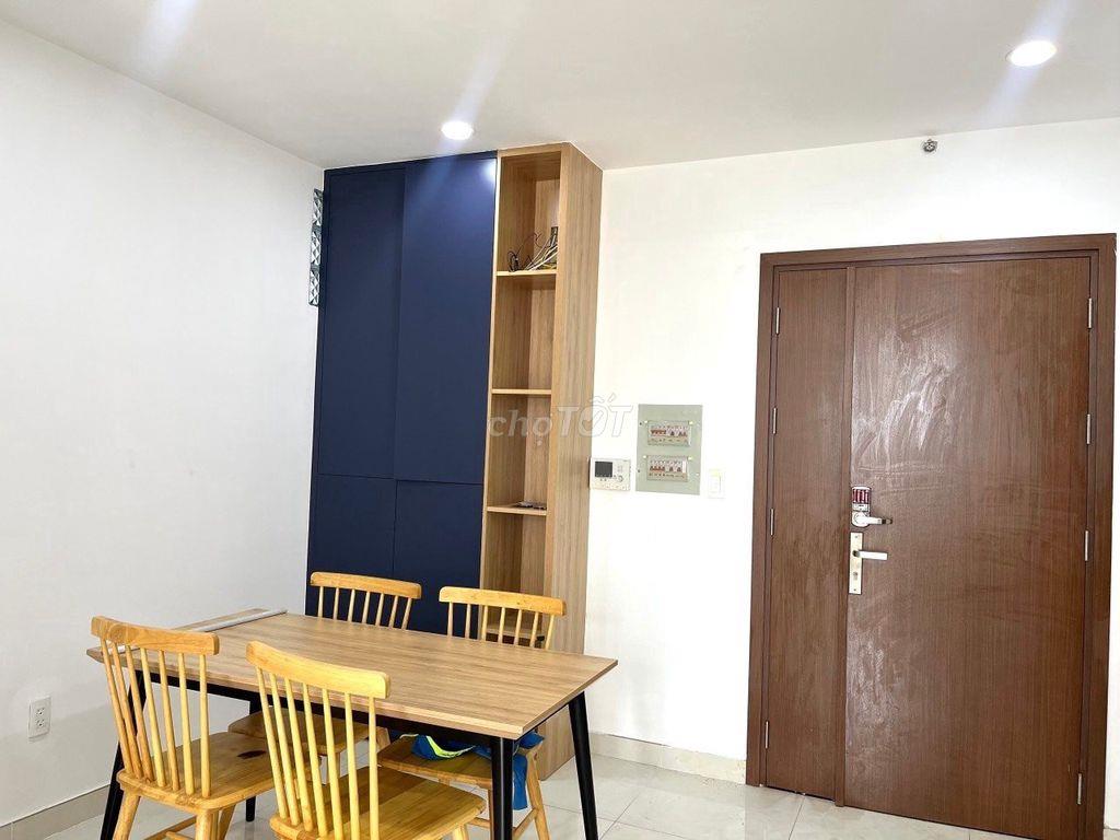 Chung cư Hoa Sen. Lạc Long Quân giá 15tr căn 3p ngủ sẵn nội thất
