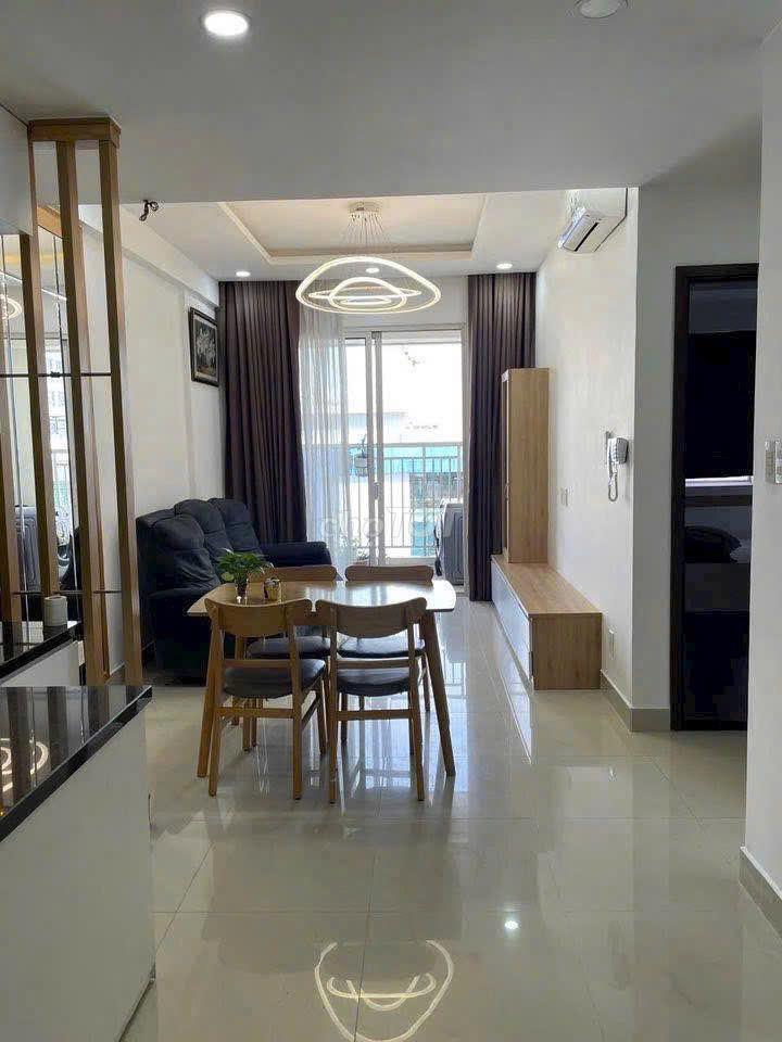 Chung cư Lữ Gia-Phú Thọ cho thuê Căn 3p ngủ,2wc,87m2, giá 15,5tr/th