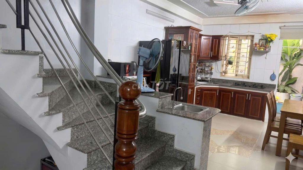 Nhà Hẻm 351 Lê Đại Hành 3,5 x 16.5m 5Tầng