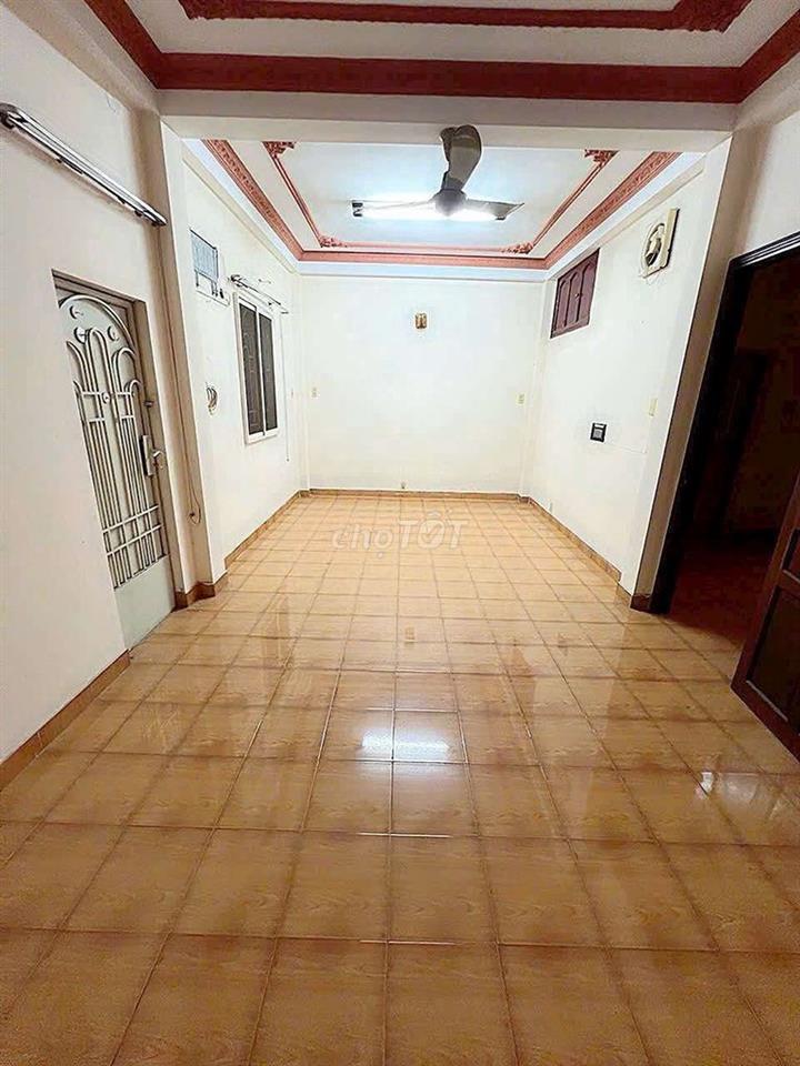 Nhà bán hoặc cho thuê