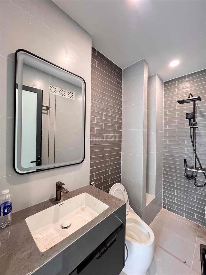 [4.2m x 14m] 8 tỷ NHÀ ĐẸP 4 TẦNG gần ĐẦM SEN
