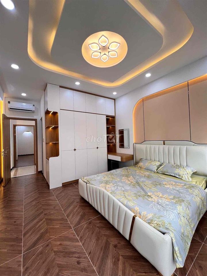 [4.3m x 16m] - 7.4 TỶ - 2 TẦNG MỚI - FULL NỘI THẤT ngay CHỢ HOA ĐẦMSEN