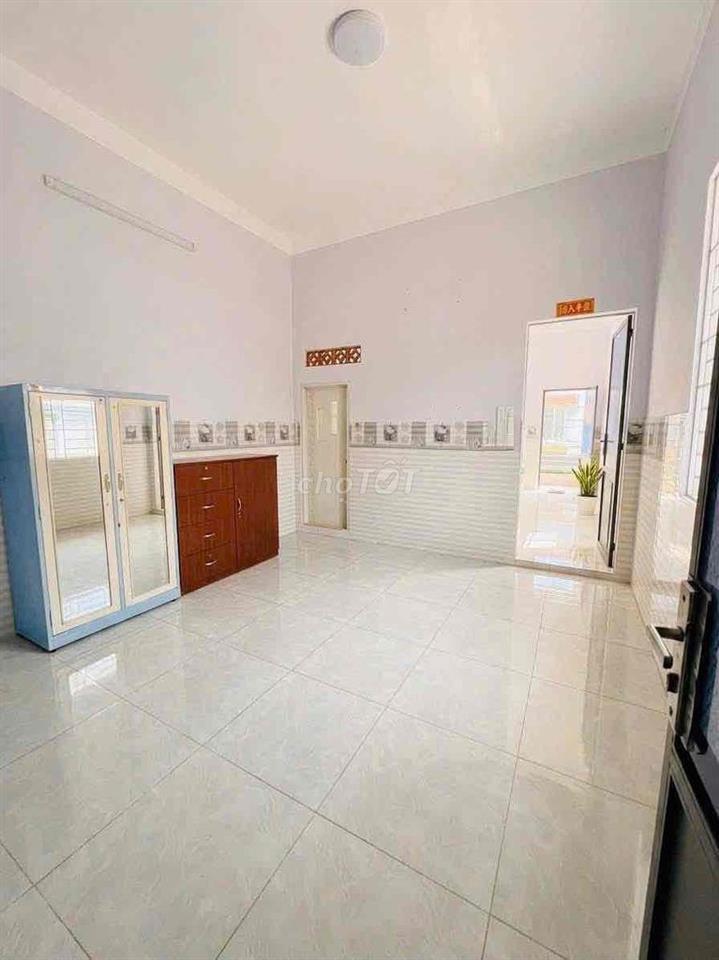 [8m x 18m] - 10 TỶ NHÀ MỚI 4 TẦNG gần LẠC LONG QUÂN ĐẦM SEN