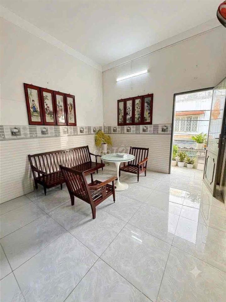 [8m x 18m] - 10 TỶ NHÀ MỚI 4 TẦNG gần LẠC LONG QUÂN ĐẦM SEN