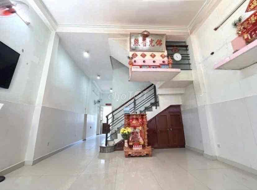 [4.2m x 10m] 6.8 TỶ NHÀ 4 TẦNG - CÁCH MẶT TIỀN 15m  gần CX BÌNH THỚI