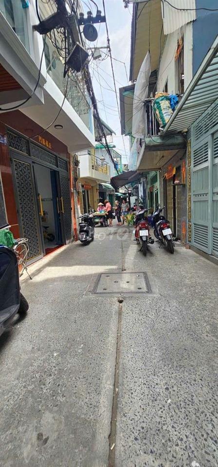 Bán nhà hẻm xe hơi đường 3/2 Quận 11,kế bên Tạ uyên